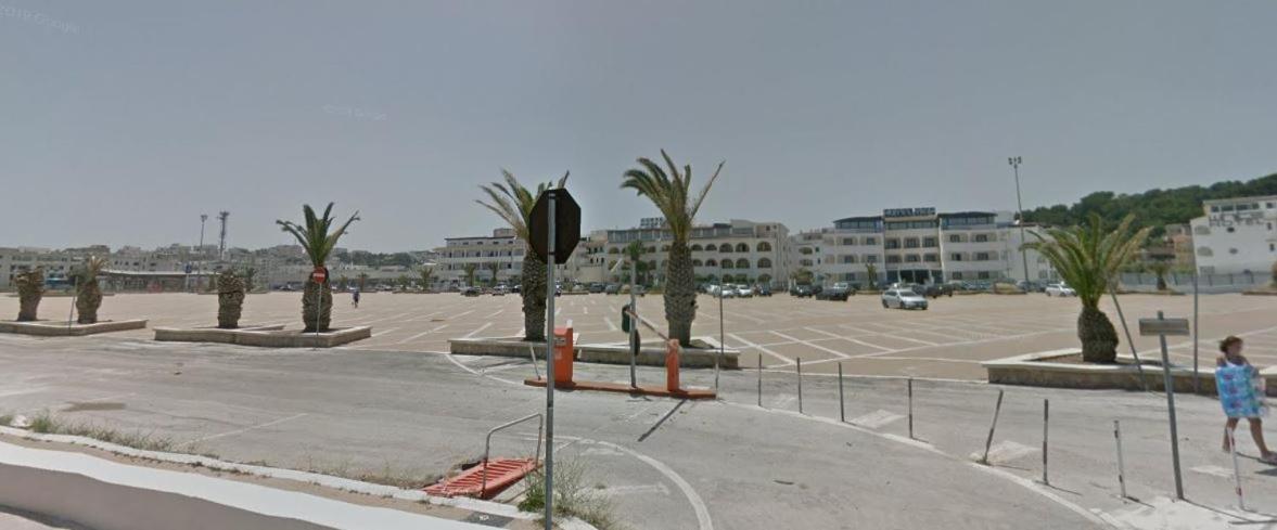 Palazzo Manfredi Vista Mare Con Parcheggio Alojamento de Acomodação e Pequeno-almoço Vieste