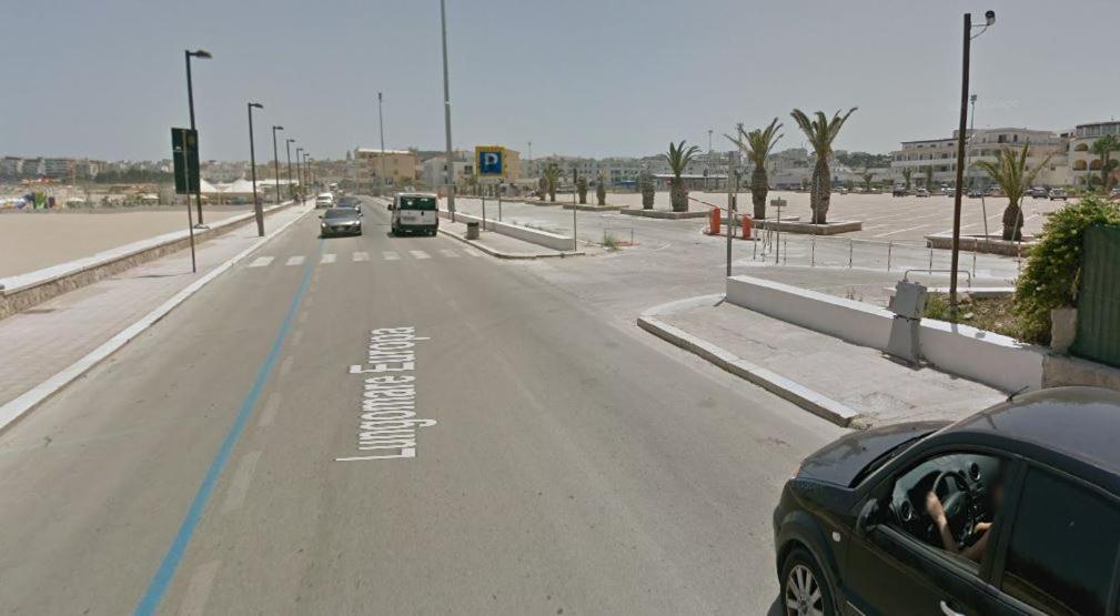 Palazzo Manfredi Vista Mare Con Parcheggio
