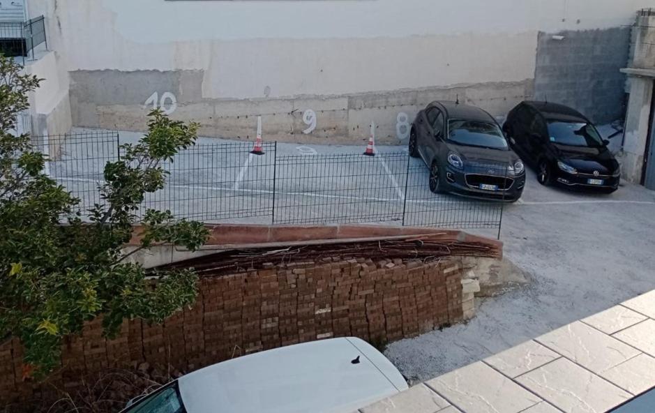 Palazzo Manfredi Vista Mare Con Parcheggio 2* Vieste
