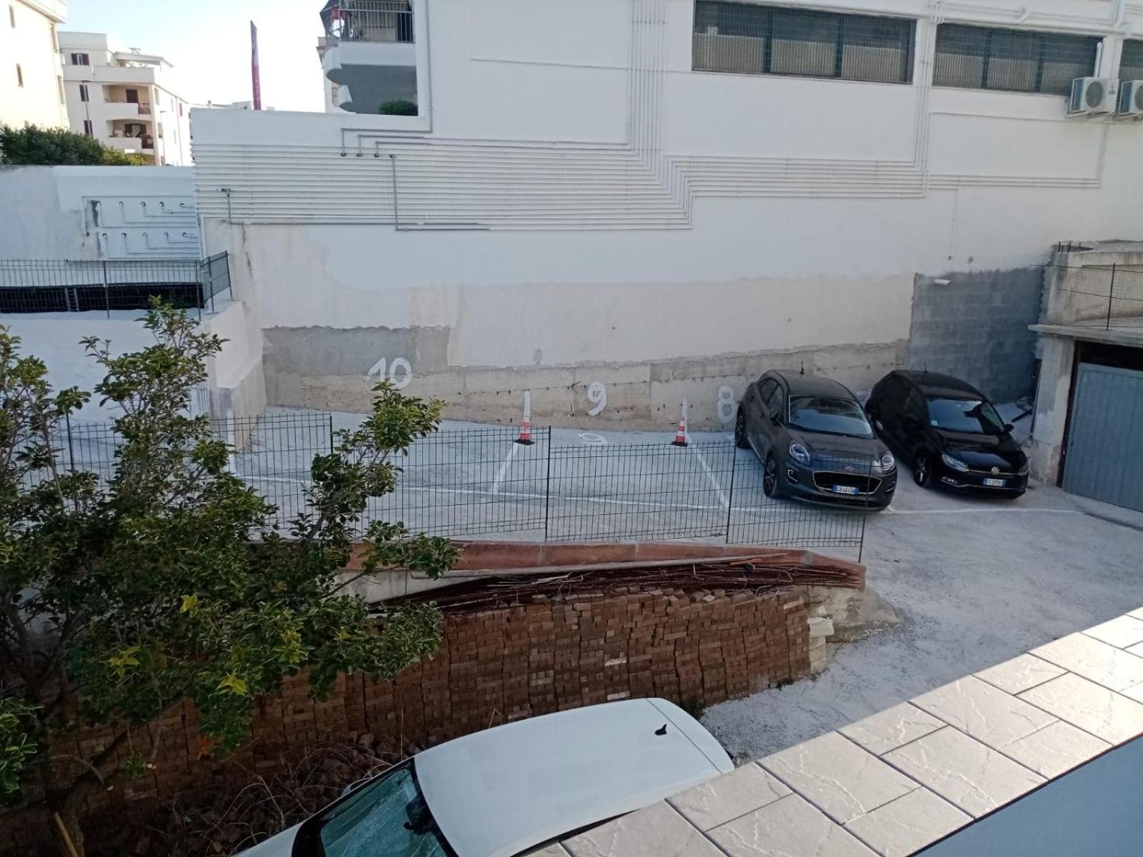 Palazzo Manfredi Vista Mare Con Parcheggio