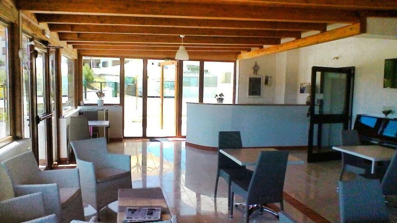 Alojamento de Acomodação e Pequeno-almoço Palazzo Manfredi Vista Mare Con Parcheggio