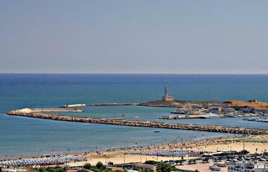 Palazzo Manfredi Vista Mare Con Parcheggio 2*